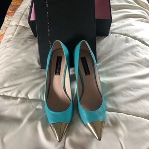 Steve Madden shoes with gold tip
